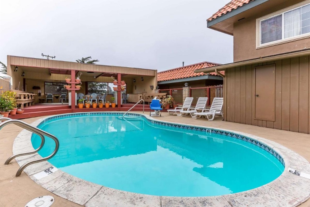 Quality Inn near Hearst Castle Image 11