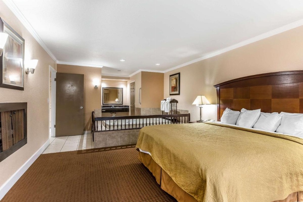 Quality Inn near Hearst Castle Image 21
