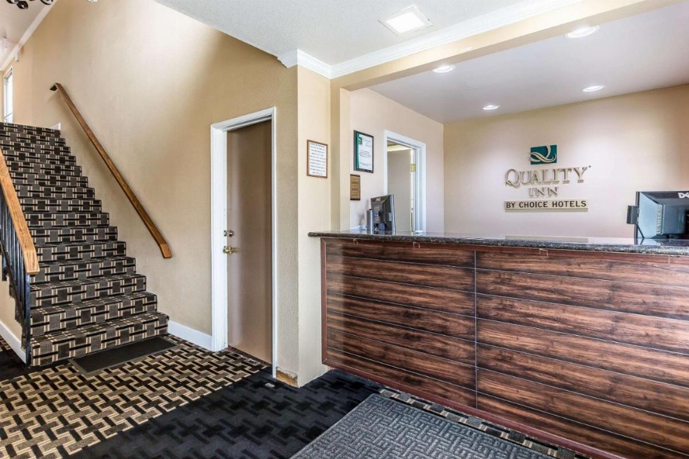 Quality Inn near Hearst Castle Image 40